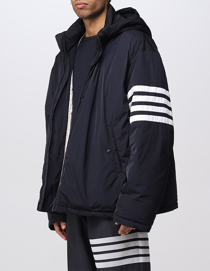 THOM BROWNE Diagonal Stripe Oversized Hooded Down Puffer Jacke MJD102X 07259 415