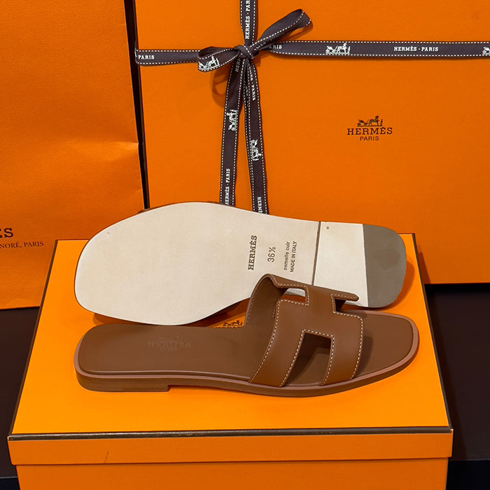 HERMES Oran Sandals Slippers Calfskin Gold
