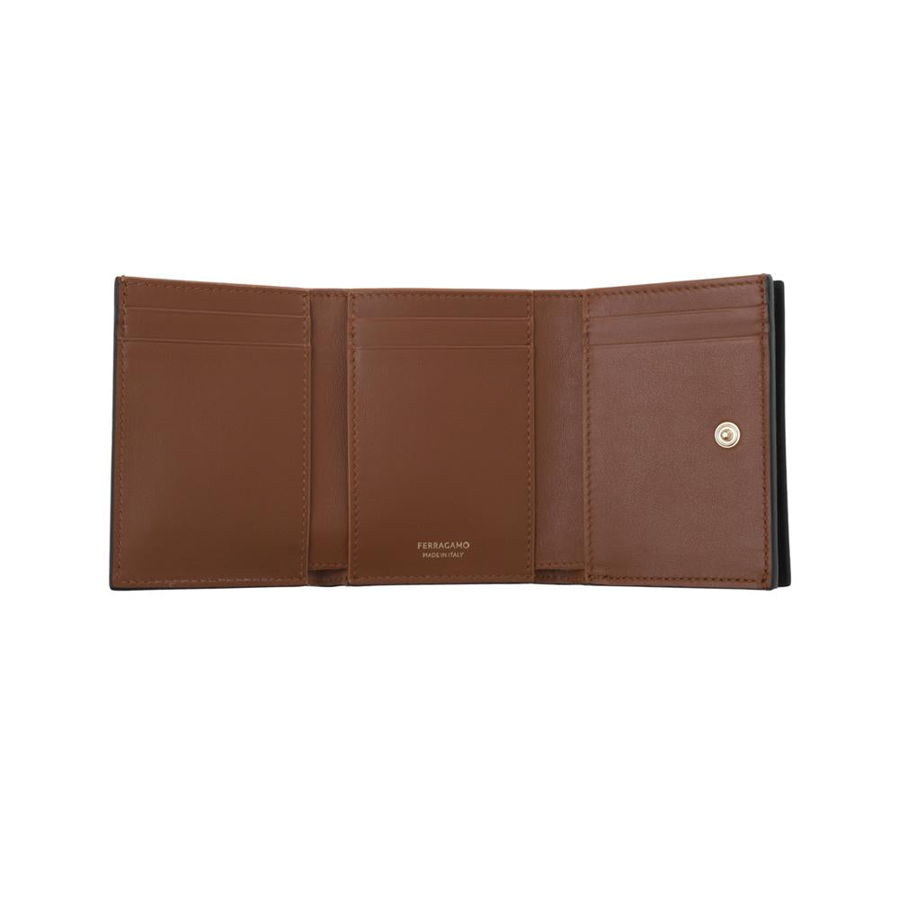 Ferragamo Logo Two-Tone Trifold Wallet Black Brown 22 0867 0779959