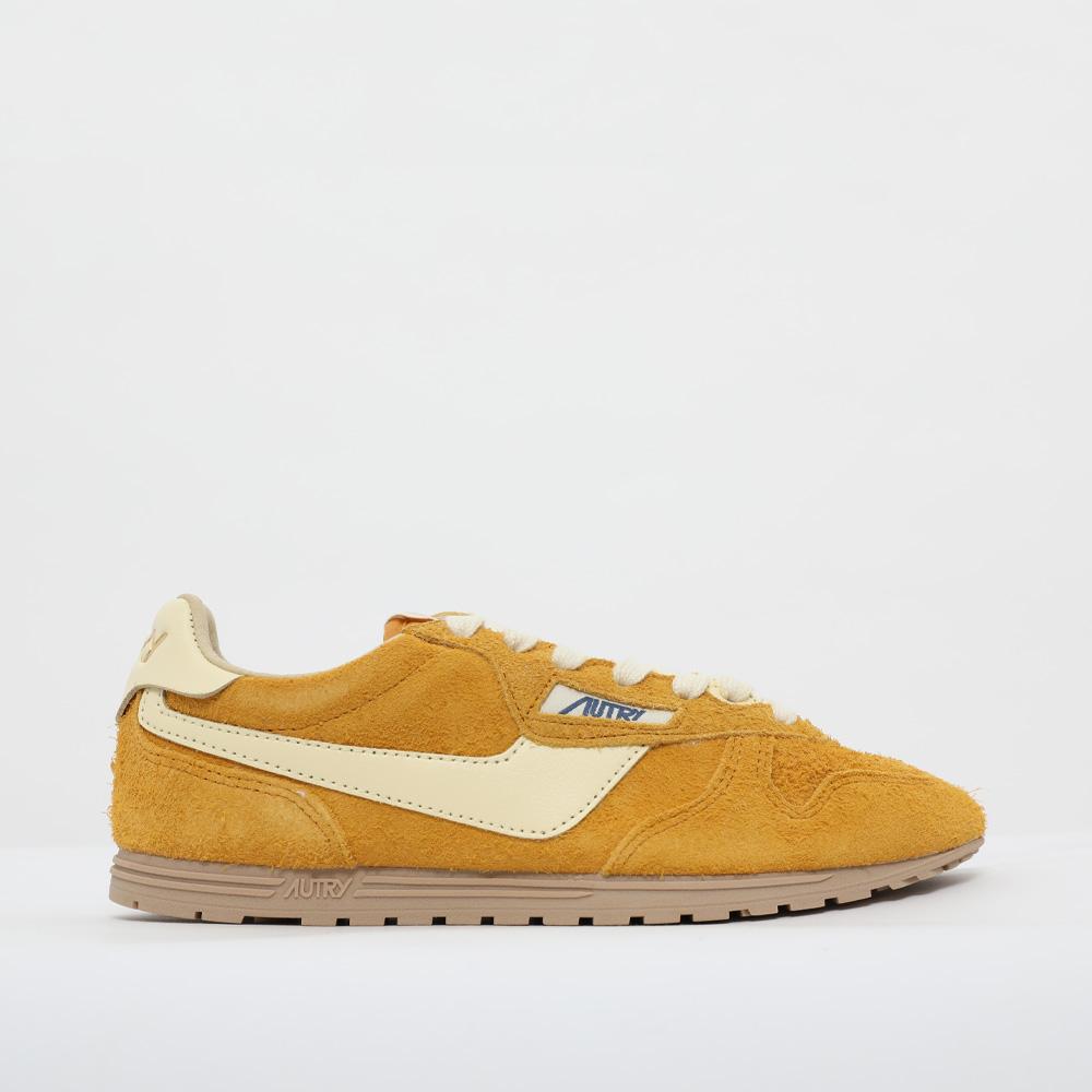 AUTRY Windsprint Suede Low Women’s Slip-On Sneakers WSLW UB03