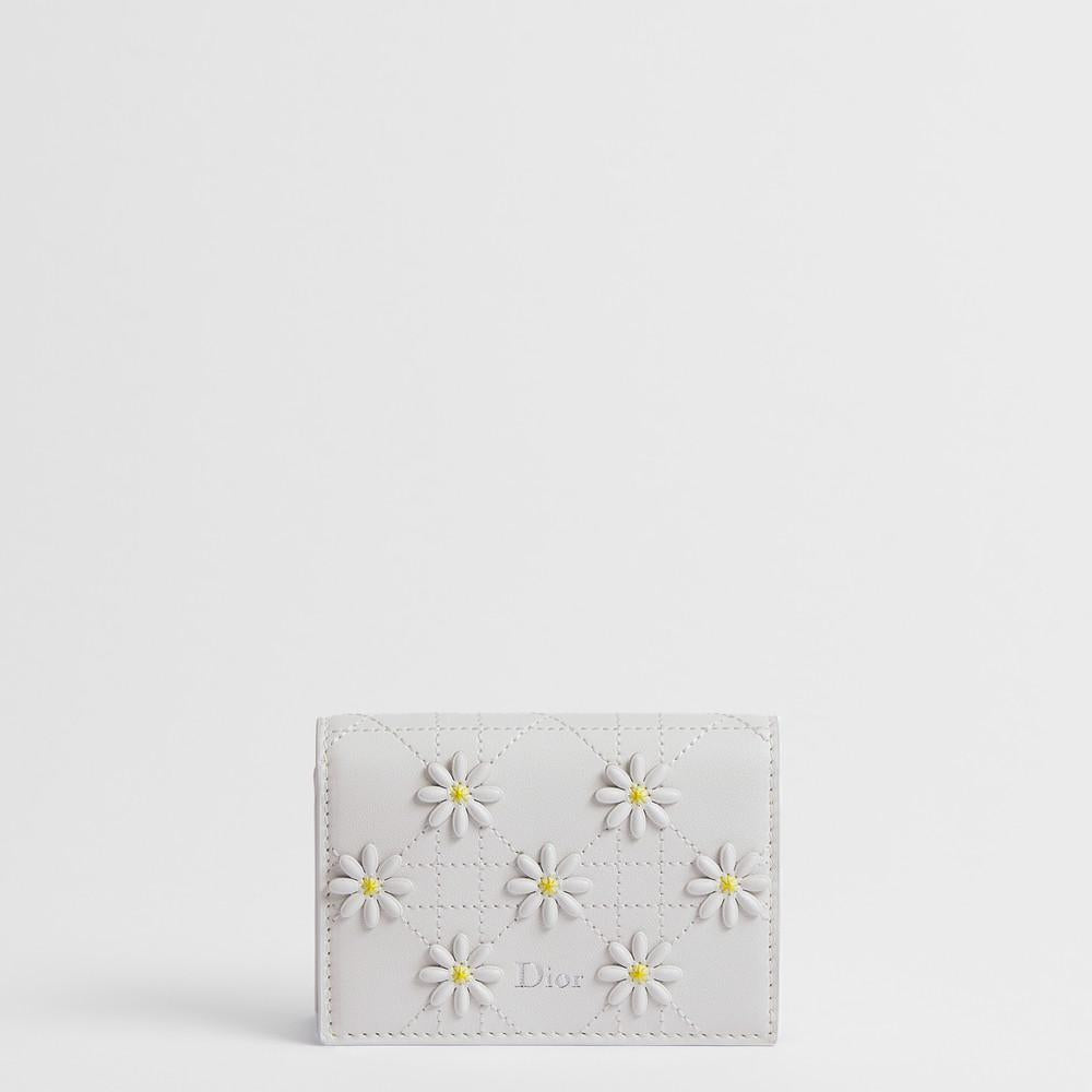 DIOR White Lambskin Cannage Jardin Bloom Daisy Embroidered Card Holder