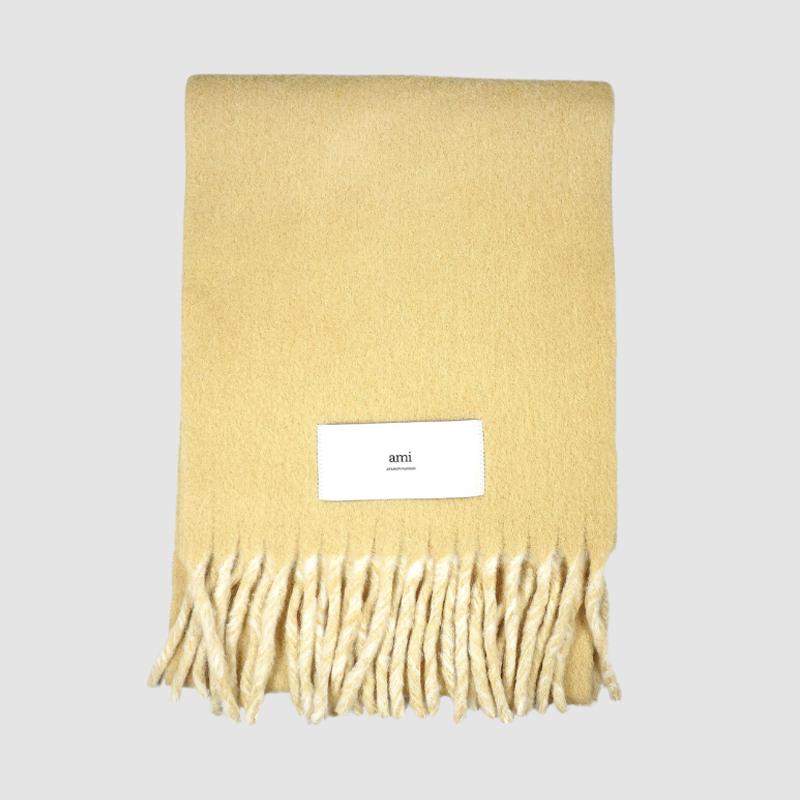 AMI Reversible Fringe Label Scarf Sand Unisex USF426 AW0057 255