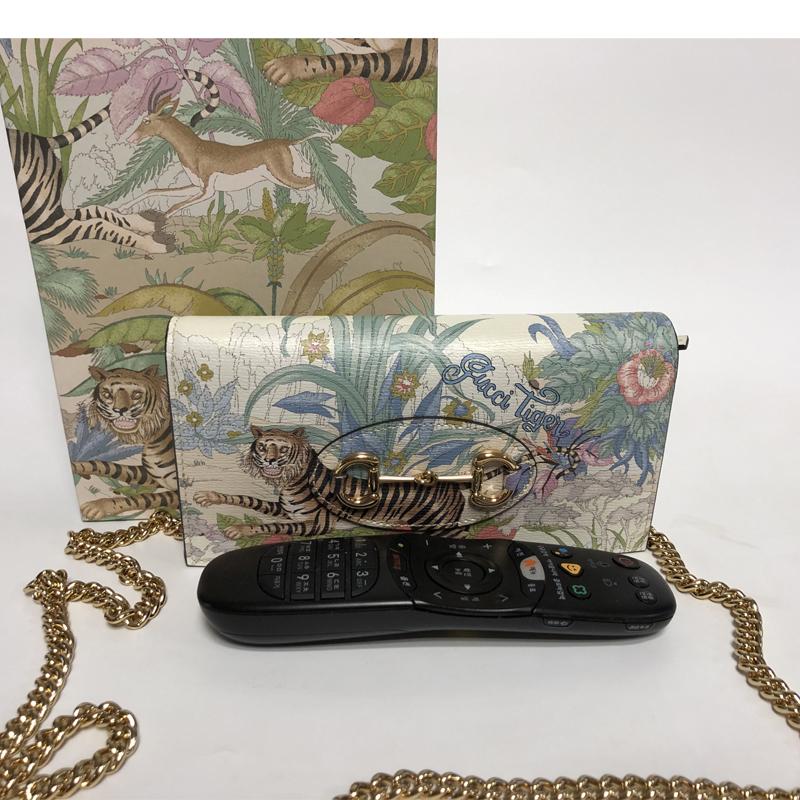 GUCCI Horsebit 1955 Tiger Shoulder Wallet Bag
