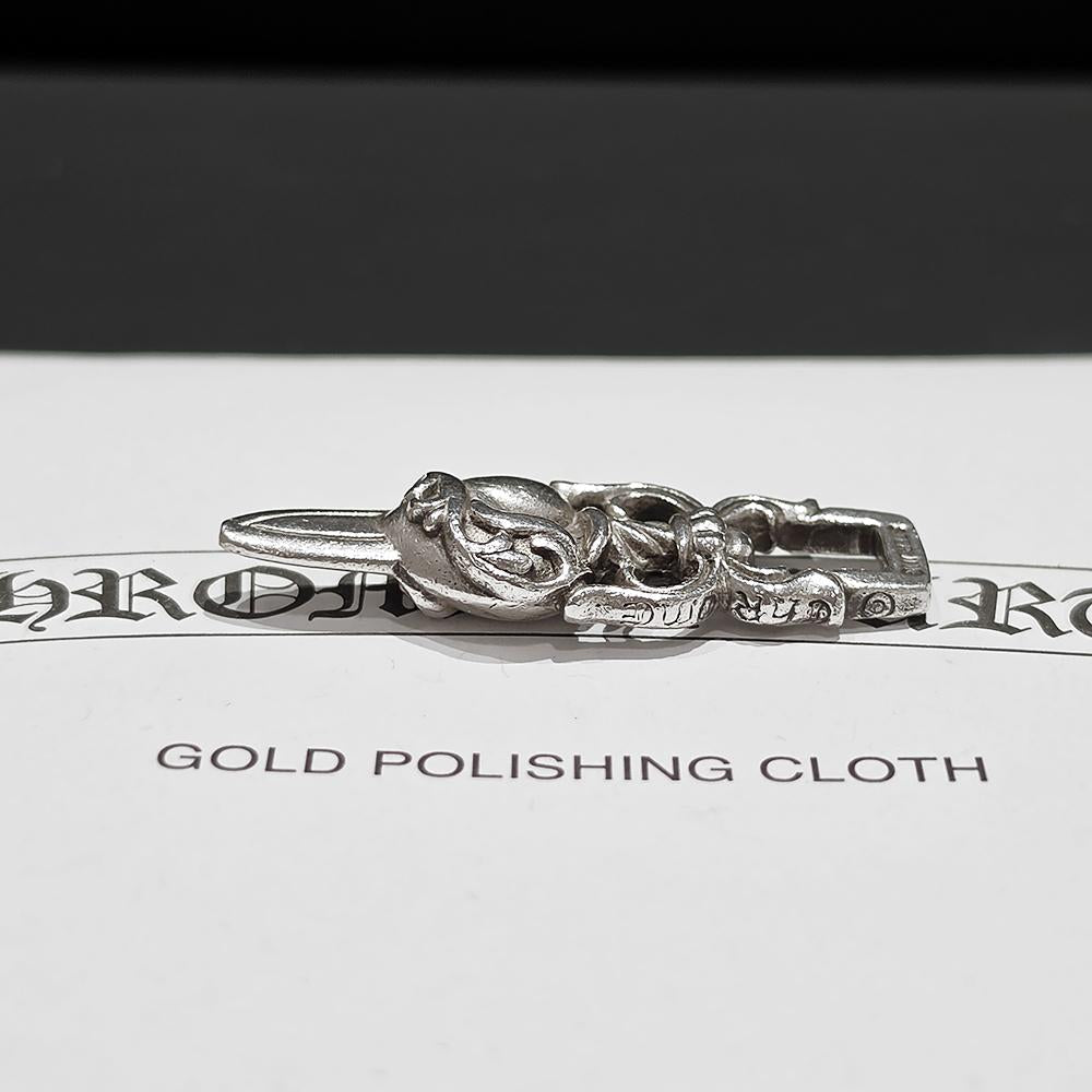 Chrome Hearts Heart Dagger Pendant Charm Necklace Unisex