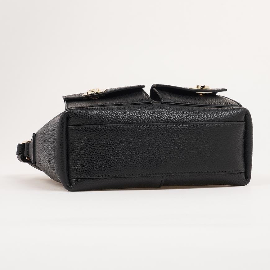 Ferragamo Women’s Hug Multi-Pocket Bucket Bag Black Leather