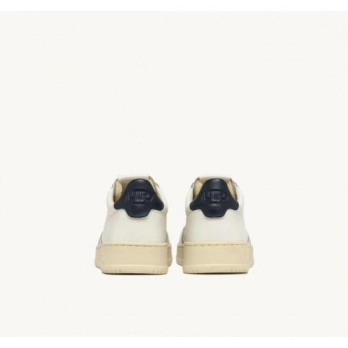 AUTRY Medalist Low Leather Sneakers
