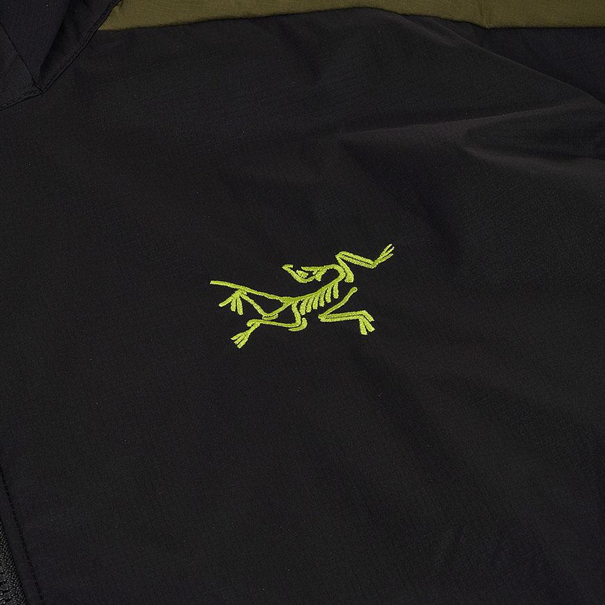 ARC`TERYX Men’s Atom Hooded Jacket Spotlight