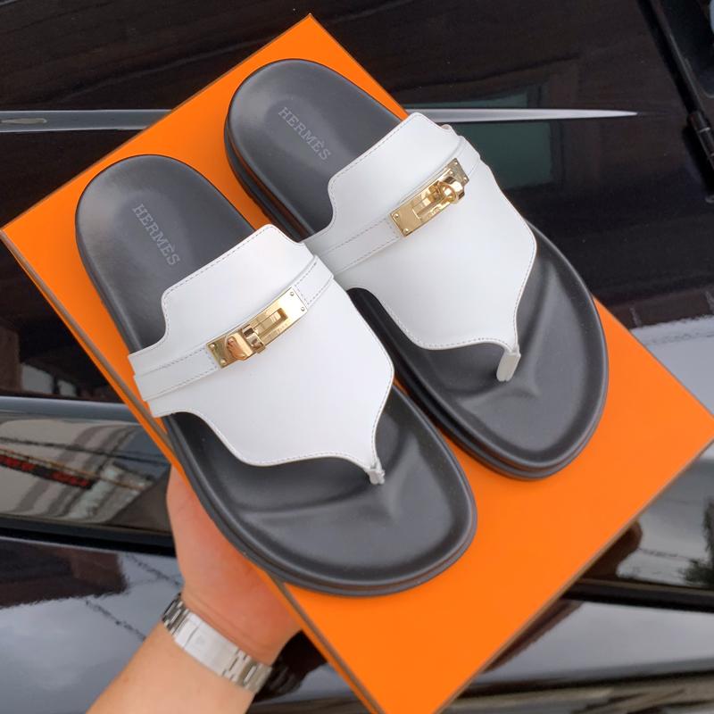 HERMES Empire Kelly Buckle Sandals White Goatskin Gold Hardware