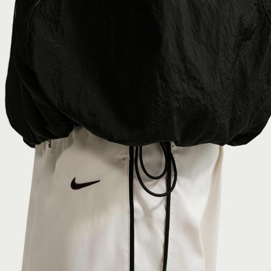 Nike Women’s Jacket IM8166 010 DOM