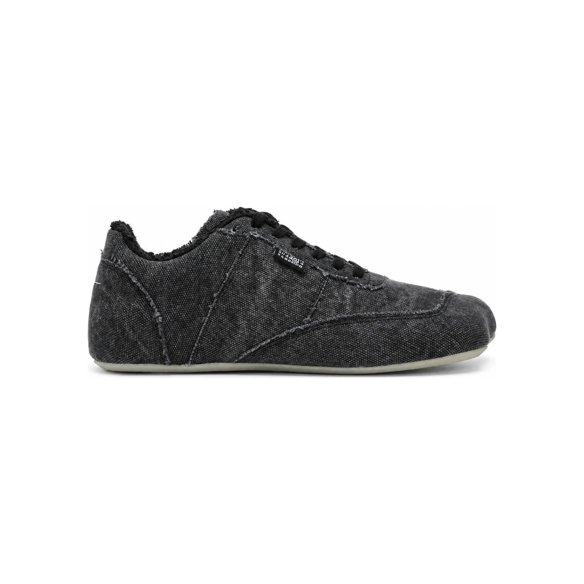 MM6 Black Leather Low-Top Sneakers SH1WS0024 P7602 T8013