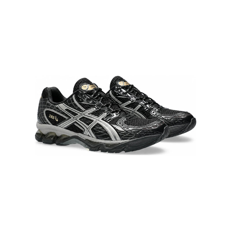 Asics Black Clay Gray GEL-Nimbus 101 Low Top Sneakers 1203A543 005