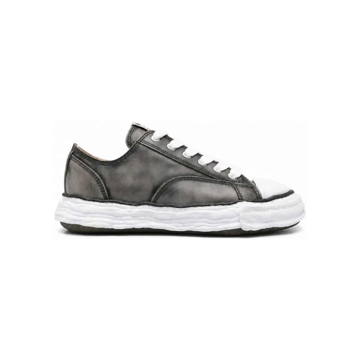 Maison Mihara Yasuhiro Vintage Leather Low-Top Sneakers Black