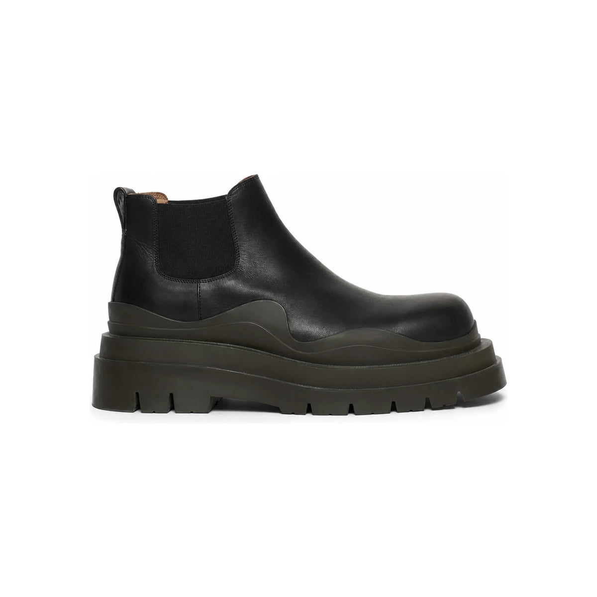 Bottega Veneta Tire Ankle Chelsea Boots Men Black Leather