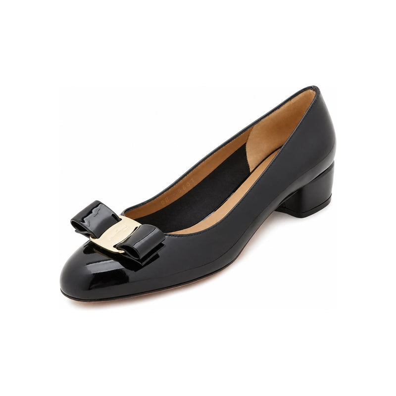 Ferragamo Vara Bow Women’s Pumps 3cm Heel Nero C Width 0591963