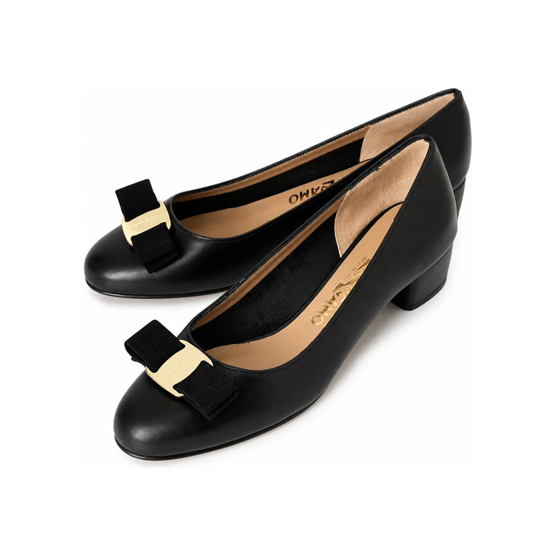 Ferragamo Vara Bow Pumps Black Women’s C Width 0765658