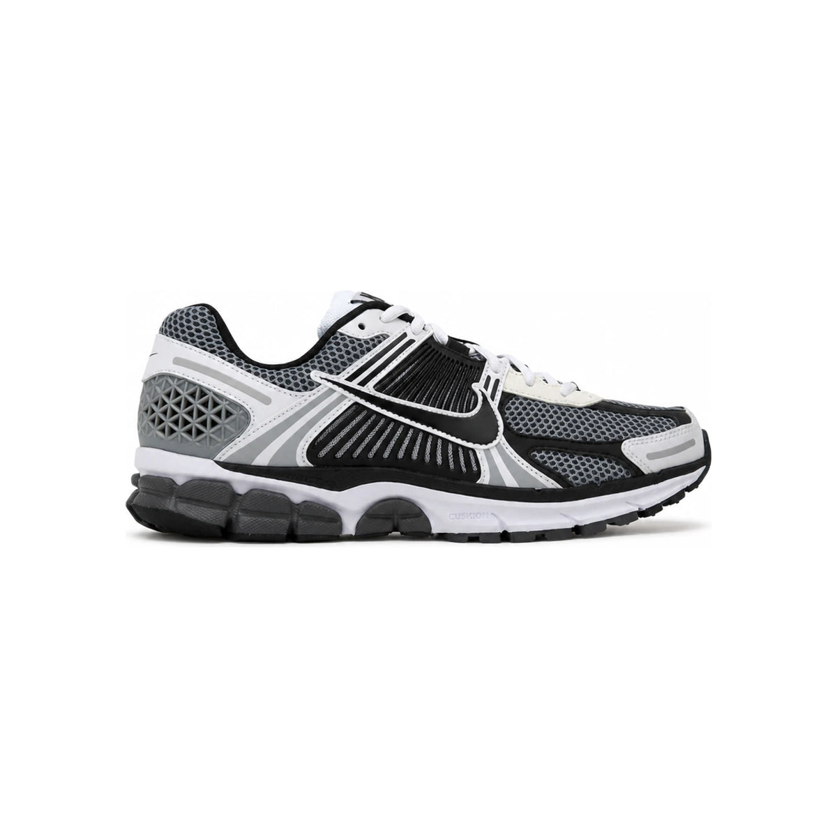 Nike Zoom Vomero 5 SE SP Dark Gray Black White Low-Top Sneakers